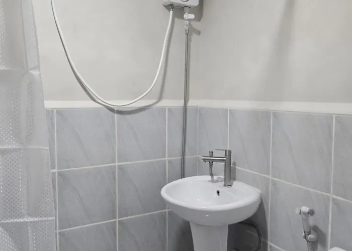 Apartment Near Cebu Airport, Saekyung Village 1 *